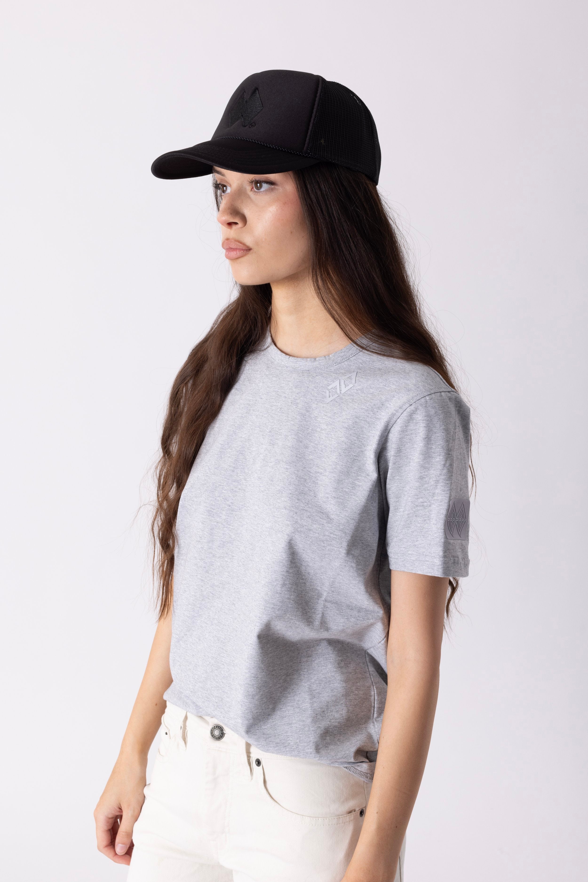 Double Diamond Hat in Black