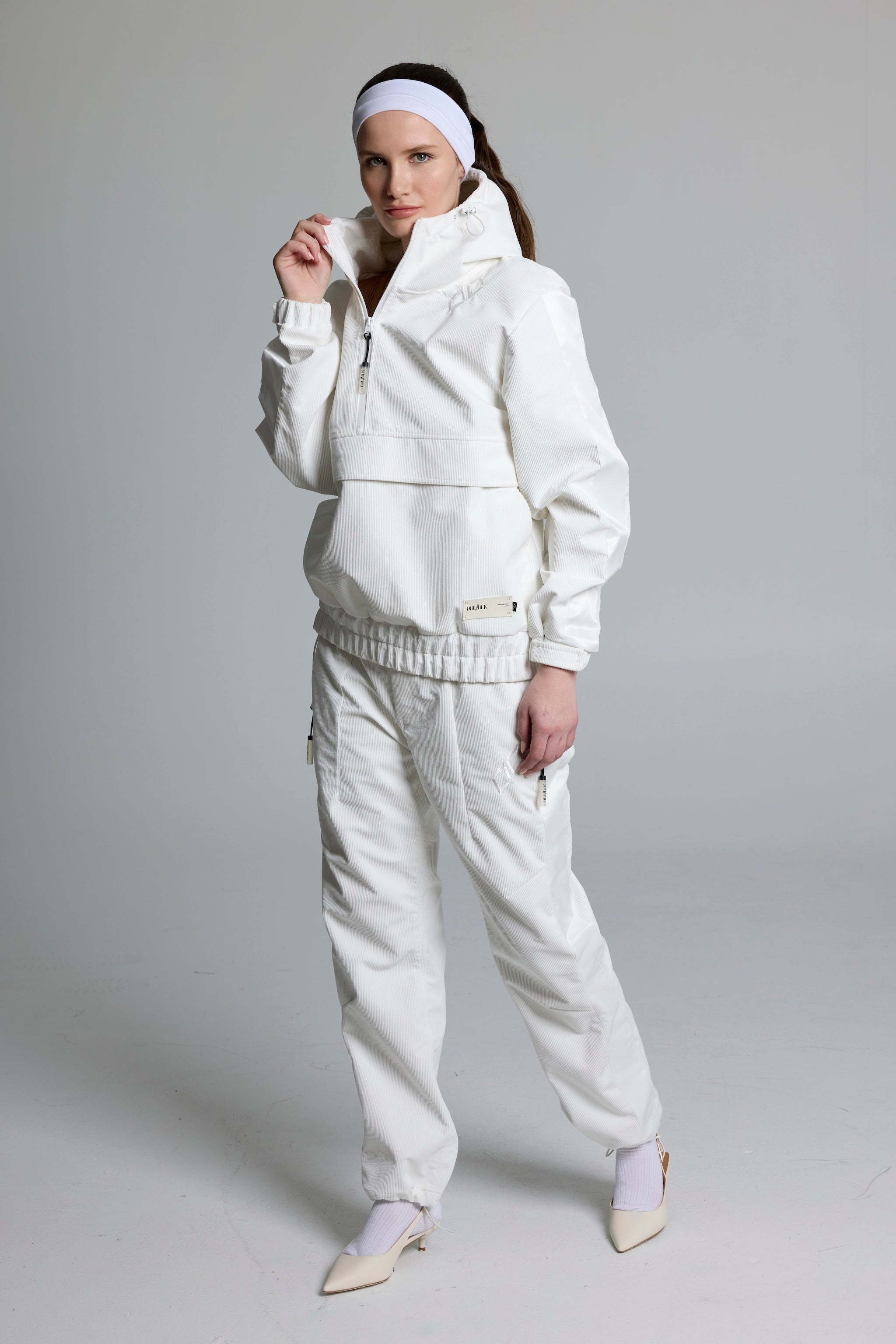 na.e Hoodie Half Coat フーディハーフコート　ホワイト High Altitude White Corduroy Half Zip Pullover