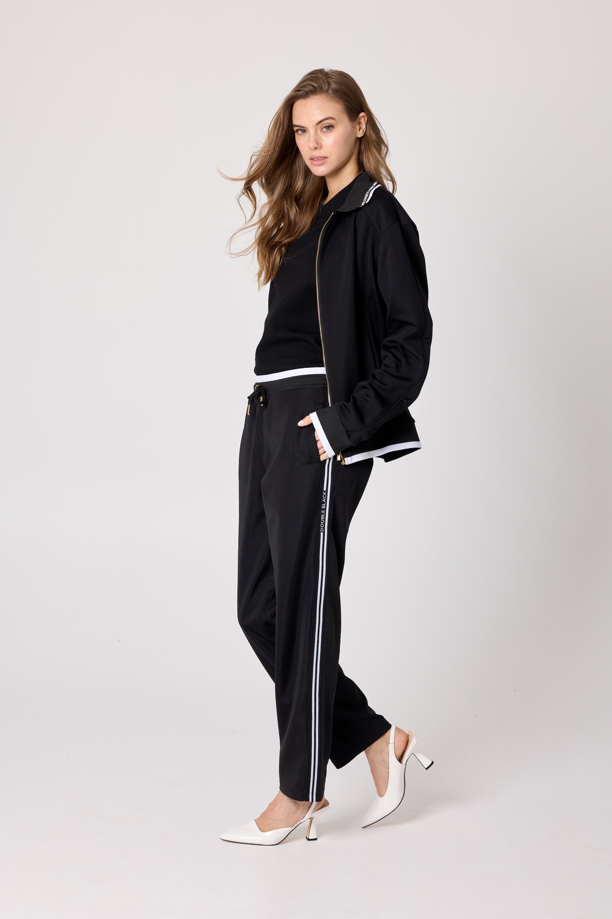 Double Black Après ‘83 Track Jacket in black