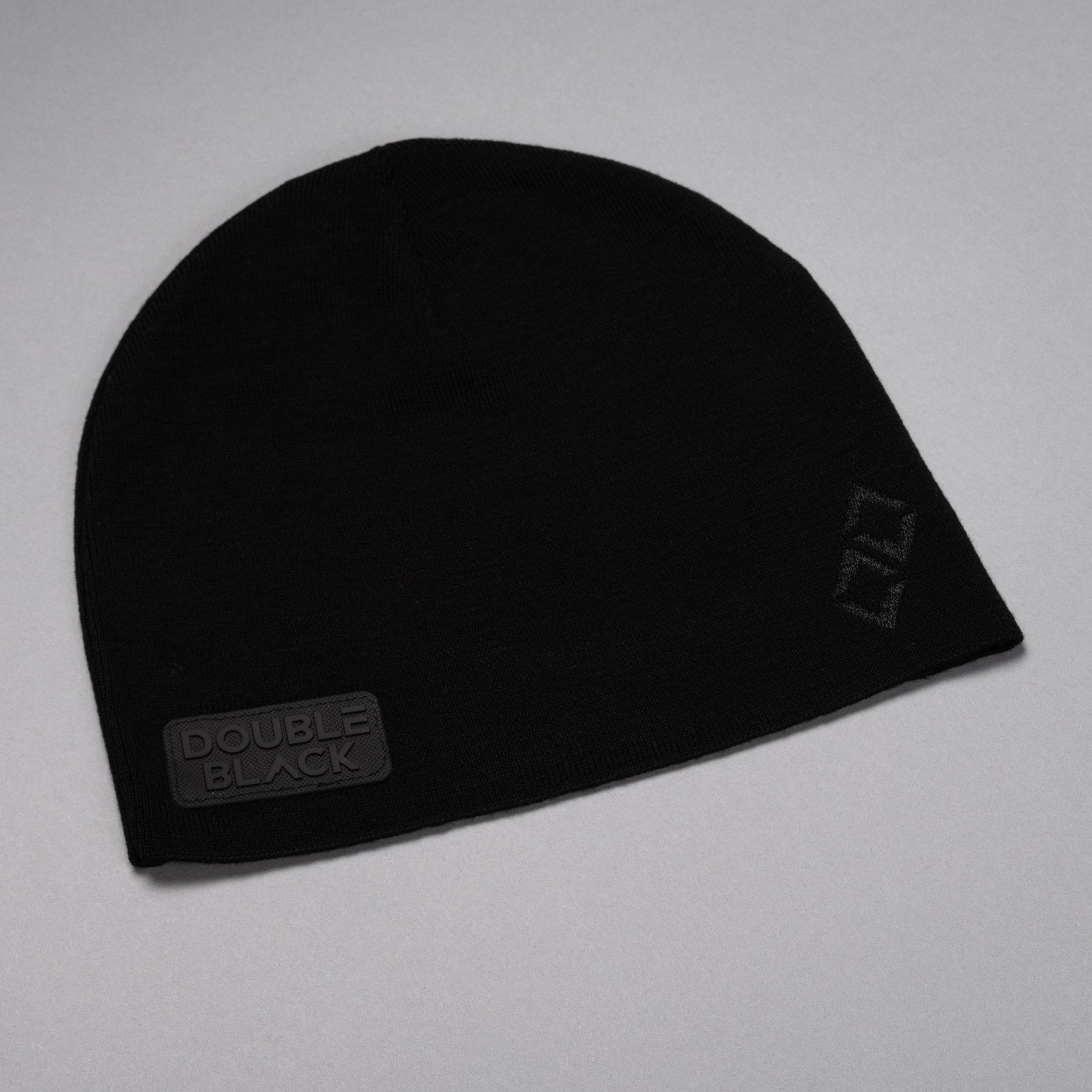 Double Black Classic Beanie in black